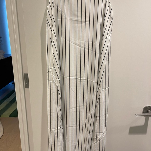 Commence Dress - Picture 4 of 4